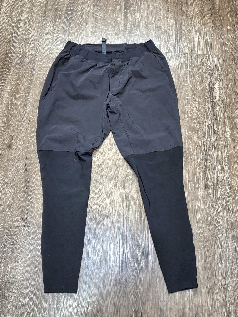Lululemon Break Away Men's Pre-owned Pants Joggers Athletic Wear Black Size L